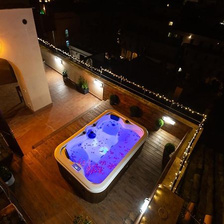 Vivilo Roma Trevi - Luxury Experience - Private Jacuzzi On Terrace - Insane View Hotel Kültér fotó