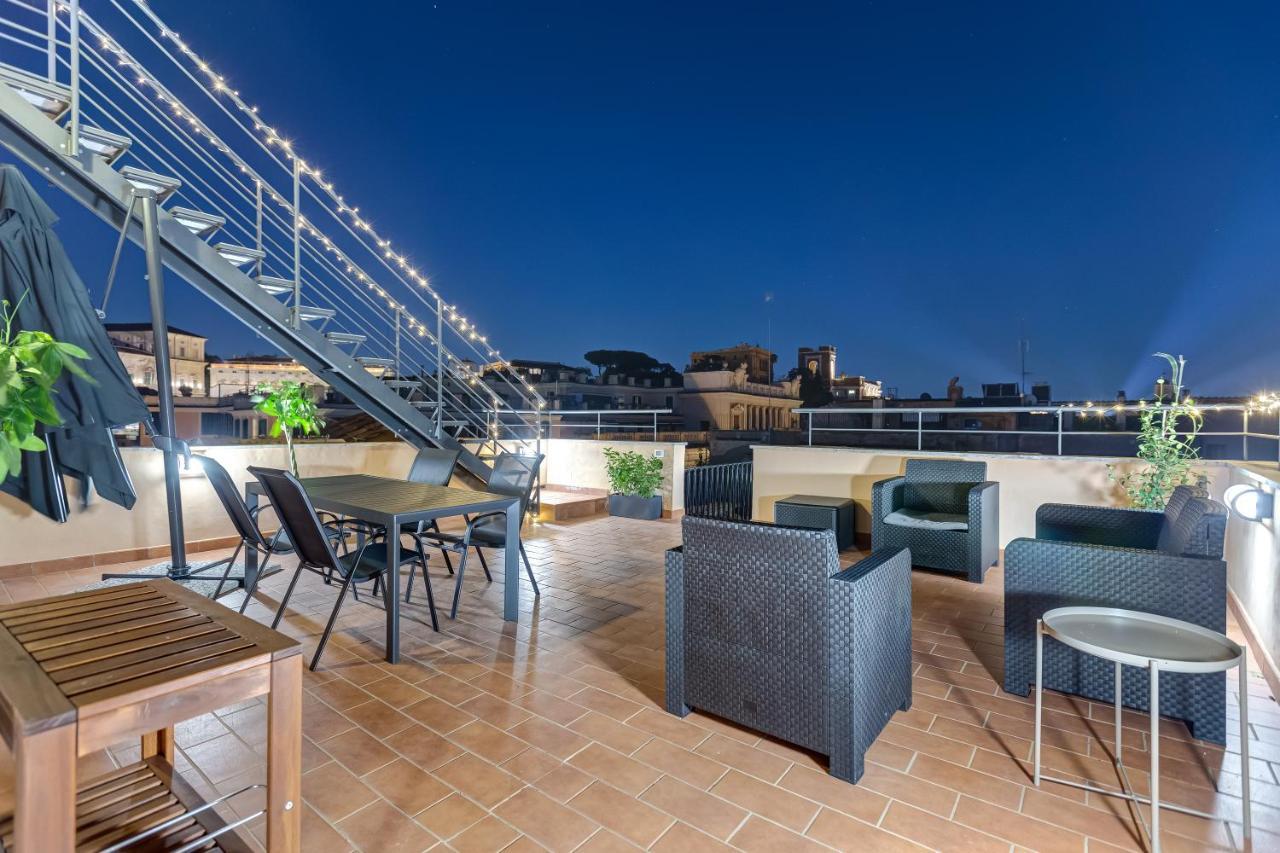 Vivilo Roma Trevi - Luxury Experience - Private Jacuzzi On Terrace - Insane View Hotel Kültér fotó
