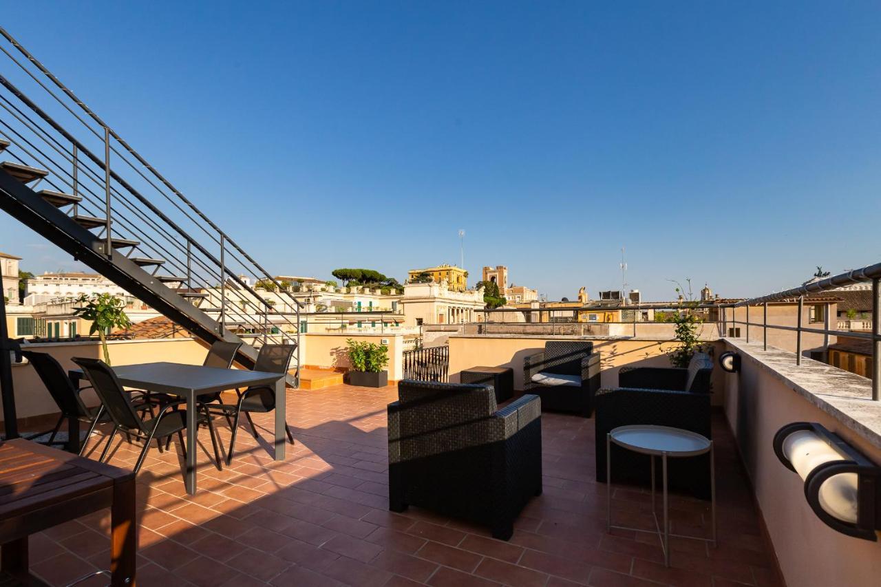Vivilo Roma Trevi - Luxury Experience - Private Jacuzzi On Terrace - Insane View Hotel Kültér fotó